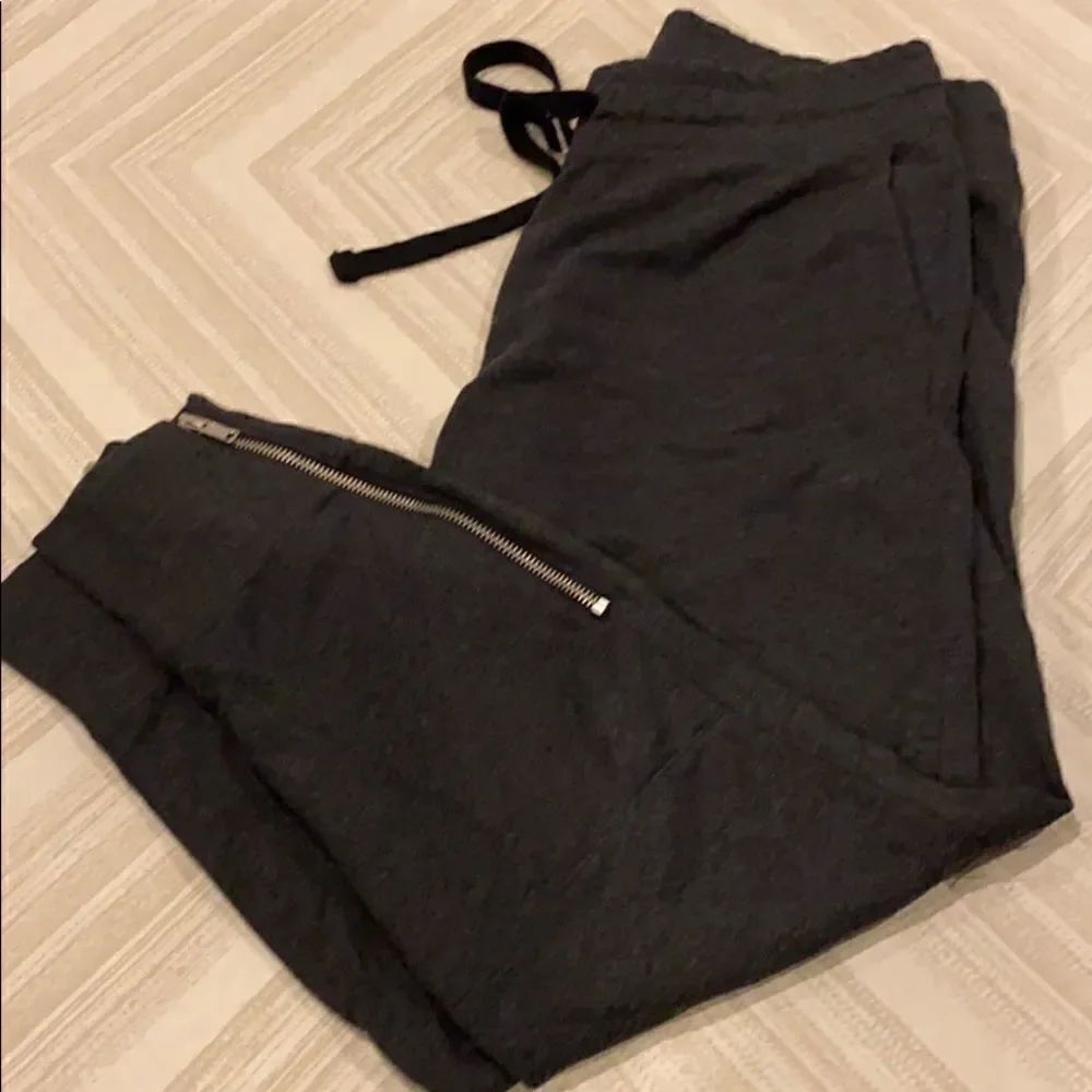 Gap Dark Grey Bottom Zipper Drawstring Joggers